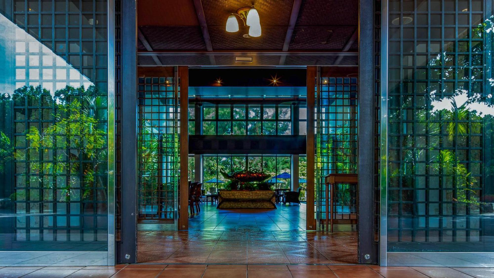 Iriomote Hotel By Hoshino Resorts Urauchi Екстер'єр фото